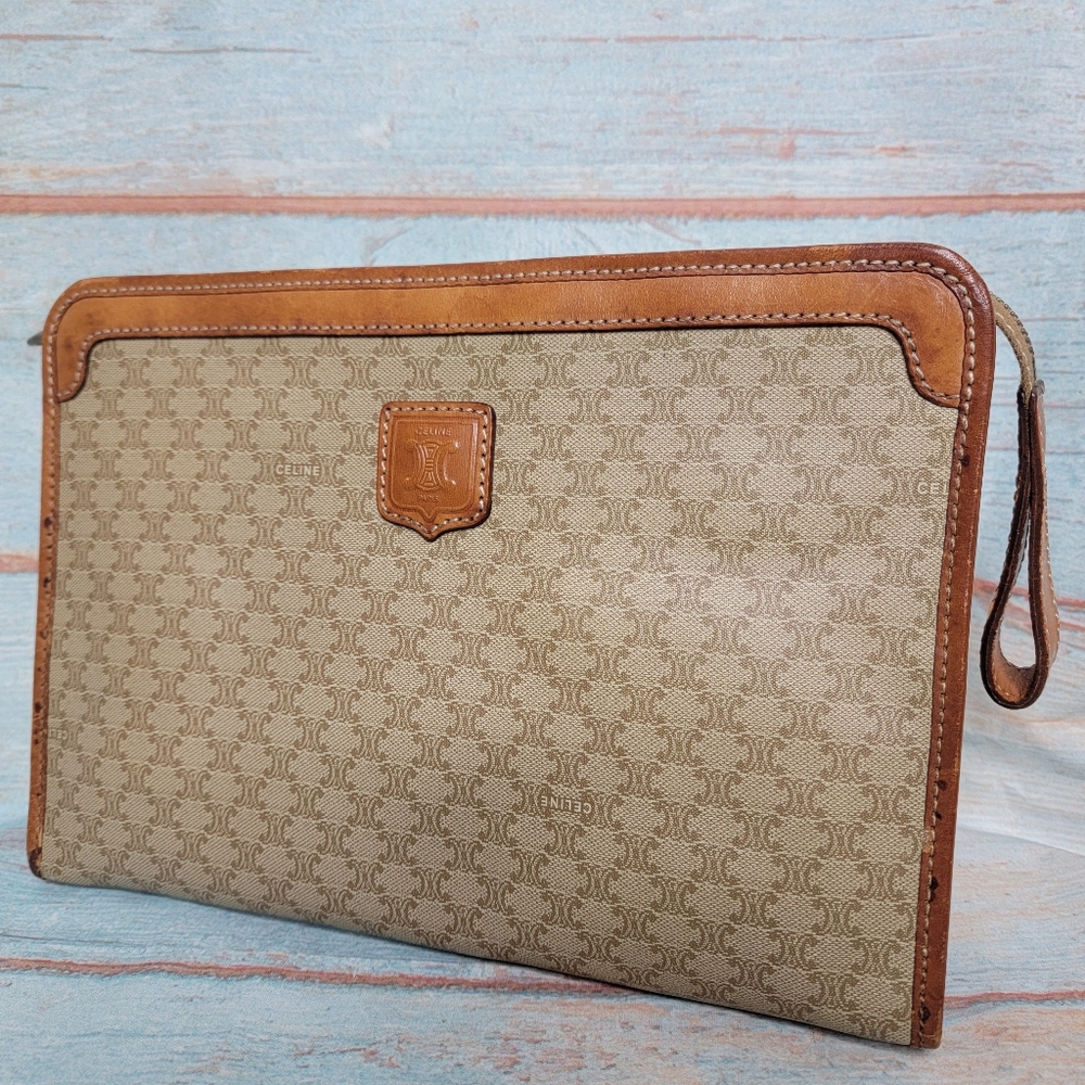Authentic CELINE Clutch bag To Crossbody - Picture 5 of 15